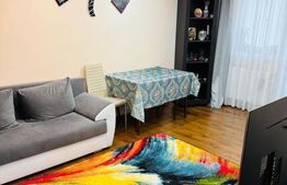 Apartament cu 3 camere, decomandat, în zona Dârste