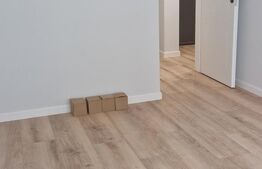 Apartament cu 3 camere, 55 mp, etaj intermediar, zona Eroilor 