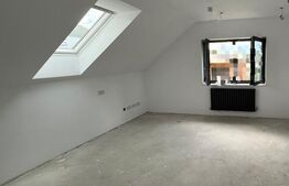 Vilă D+P+M cu teren generos și vedere panoramică spre pădure