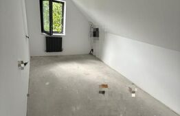 Vilă D+P+M cu teren generos și vedere panoramică spre pădure