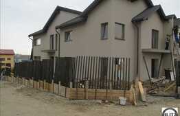 Casa cuplata de vanzare, 110 mp, cu teren de 200 mp, front de 8ml, zona Europa!