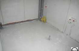 Casa cuplata de vanzare, 110 mp, cu teren de 200 mp, front de 8ml, zona Europa!