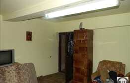 Casa cuplata, 2 camere, 37 mp, teren 350 mp, cartier Bulgaria