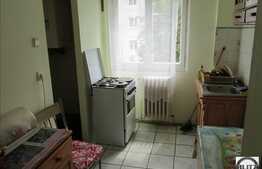 Apartament 4 camere de vanzare, 74 mp utili, in zona Piata Hermes. Boxa inclusa!