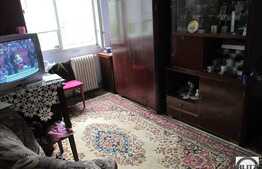 Apartament 4 camere de vanzare, 74 mp utili, in zona Piata Hermes. Boxa inclusa!