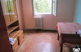 Apartament 4 camere de vanzare, 74 mp utili, in zona Piata Hermes. Boxa inclusa!