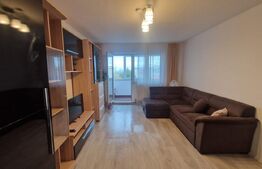 Apartament cu 3 camere decomandate, 68 mp, bloc renovat si izolat, zona Triaj