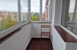 Apartament cu 3 camere decomandate, 68 mp, bloc renovat si izolat, zona Triaj