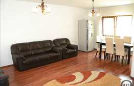 Triplex cu un farmec aparte!