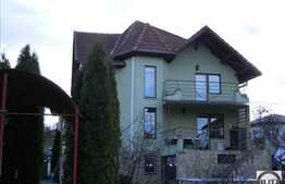 Casa individuala, 180 mp, 400 mp teren, zona rezidentiala de case si vile