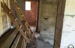 Vanzare casa individuala, 200 mp utili, 1200 mp teren, zona linistita