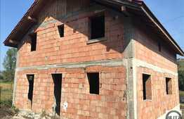 Vanzare casa individuala, 200 mp utili, 1200 mp teren, zona linistita