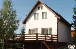 Casa de vacanta de vanzare, 90 mp cu teren 400 mp