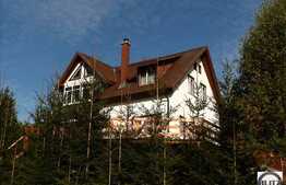 Casa de vacanta de vanzare, 90 mp cu teren 400 mp