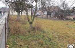 Vanzare casa demolabila cu teren de 1400 mp in Gilau