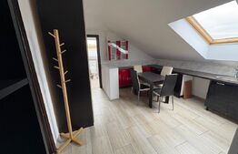 Apartament de vanzare, 3 camere, 61 mp, mansarda, zona Florilor