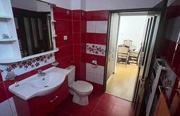 Apartament cu 2 camere, semidecomandat, etaj 1/3, 2 parcari, zona Eroilor