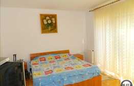 Casa de inchiriat cu 4 camere, 240 mp cu teren 500 mp, Faget