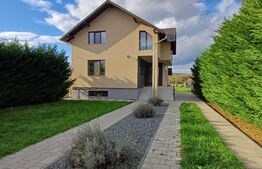 Casa individuala 338 mp, teren 1400 mp, in Mihai Viteazu