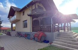 Casa individuala 338 mp, teren 1400 mp, in Mihai Viteazu