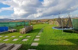 Casa individuala 338 mp, teren 1400 mp, in Mihai Viteazu