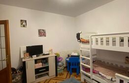 Apartament cu 3 camere, decomandat în Codlea
