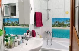 Apartament cu 3 camere, decomandat în Codlea