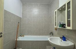 Apartament cu 2 camere, 50mp, decomandat, terasa 18mp, zona Porii