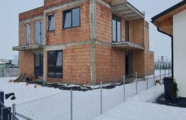 Oportunitate! Duplex 129 mp, teren 240 mp,  la 10km de Cluj / TVA INCLUS