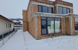 Oportunitate! Duplex 129 mp, teren 240 mp,  la 10km de Cluj