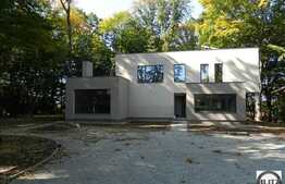 Vila unica in Faget, 3400 mp teren de vanzare, exclusiv prin Blitz Imobiliare