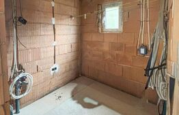 Casa partial finisata Jucu de Sus 589mp teren