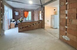 Casa partial finisata Jucu de Sus 589mp teren