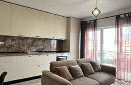 Apartament 2 camere, 38 mp, parcare, zona Teilor