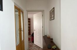 Apartament cu 2 camere, 55 mp, decomandat, în zona Bartolomeu