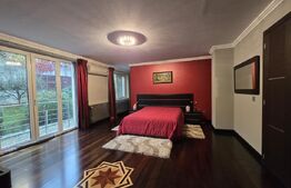 Vile  cu piscina exclusivista de vanzare in zona  Grand Hotel Italia