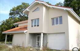 Vanzare casa constructie noua cu 600 mp teren