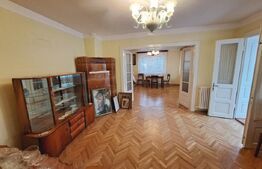 Casă în Săcele – singur în curte, zonă excelentă!