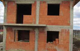 Casa individuala 127 mp, teren 425 mp, zona linistita de case!