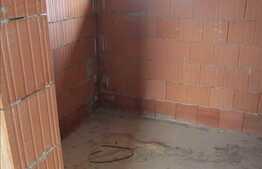 Casa individuala 127 mp, teren 425 mp, zona linistita de case!