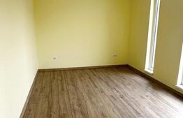 Casă cu 3 dormitoare, 100 mp, 500 mp teren, Corușu