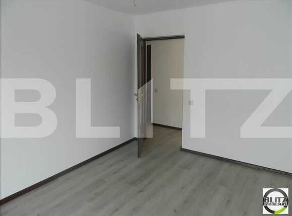 Casa de vânzare 4 camere Floreşti - 17983CV | BLITZ Cluj-Napoca | Poza8