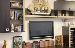 Apartament cu 2 camere, 93 mp suprafață utilă, decomandat în Tractorul