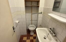 Apartament cu 3 camere, decomandat, 72 mp, zona Triaj