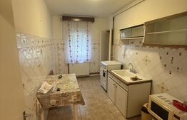 Apartament cu 3 camere, decomandat, 72 mp, zona Triaj