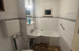 Apartament cu 3 camere, decomandat, 72 mp, zona Triaj