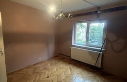 Apartament cu 3 camere, decomandat, 72 mp, zona Triaj