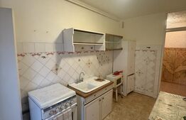 Apartament cu 3 camere, decomandat, 72 mp, zona Triaj