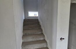 Casă individuală, 5 camere, 520 mp teren, Zona de case Gilau ! 