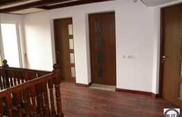 Casa Tip Duplex .  Avantaje Multiple !!! ( materiale, finisaje, pret, locatie ).